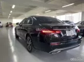 Mercedes-Benz E 180 2023