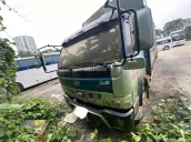 Xe tải đời 2016 màu xanh giá tốt