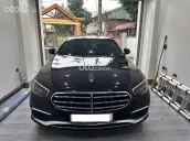 Xe sang trọng phong cách cổ điển