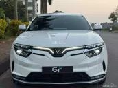 SUV điện tiết kiệm năng lượng