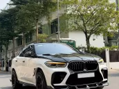 Xe đã qua sử dụng với bảo dưỡng đầy đủ lịch sử