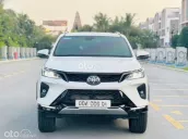 Xe chạy hơn 1 vạn km siêu mới