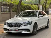 Xe trắng nội thất nâu