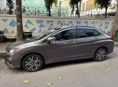 Xe trùm mền
