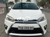 Toyota Yaris Trắng 5 chỗ