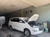 Toyota Innova 2019 Số sàn Trắng