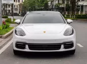 Porsche Panamera 4 Executive 2018
