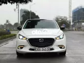 Mazda Mazda3 2019 1.5AT Trắng quá đẹp, cực chất.