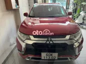 Mitsubishi Outlander 2.0 CVT 2022 Đỏ