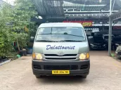Toyota Hiace 2010