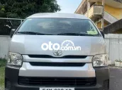Toyota Hiace 2015 16 chỗ Bạc