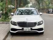 Xe đẹp chủ đi giữ gìn
