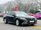Toyota Camry 2020 2.5Q, chạy ít, bảo dưỡng đều đặn
