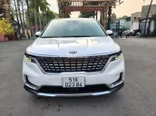 Máy xăng. Bản fulloption. Xe rất mới. Toàn bộ còn zin theo xe. Xe nhà ít sử dụng