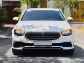 Xe sedan cao cấp 2022 lăn bánh 32.000km