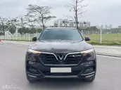 VinFast Lux SA 2.0 Base 2.0 AT 2019 siêu đẹp