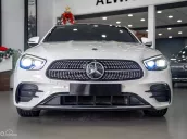 Mercedes E300 AMG 2021 lướt nhẹ cực đẹp