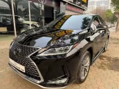 SUV cao cấp đầy đủ tiện nghi