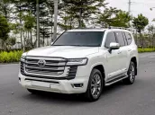 Xe trắng nội thất kem