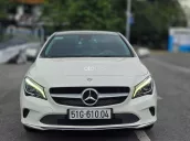 Cần bán Mercedes CLA200 model 2017 xe rất đẹp