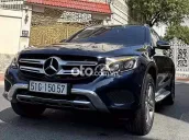 Mercedes-Benz GLC 250 Xanh