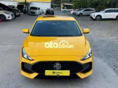 MG5 1.5L LUX 2024 - 12.600km