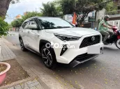 Toyota Yaris Cross 2023 HEV Trắng