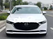 Mazda 3 màu Trắng