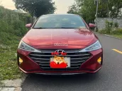 Cần bán hyundai Elantra 2019 bản 2.0AT odo 68.000km