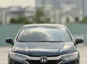 Sedan hạng B, số tự động bản cao cấp