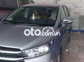 Toyota Innova Bạc Ánh Kim 8 Chổ