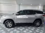 Toyota Fortuner 2018 Bạc
