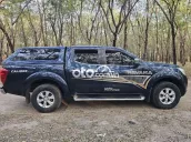 Nissan Navara Calibre Xanh đậm