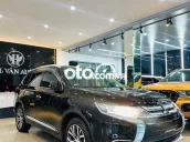 Mitsubishi Outlander 2018 Đen