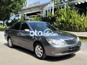 Toyota Camry 2005 2.4G xe bác sĩ sử dụng rất đẹp