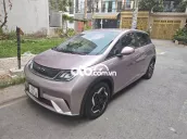 Xe điện BYD Dolphin Hồng