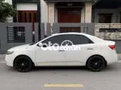 Kia Forte 2011 Trắng Số tự động