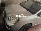 Kia Carens 2010 Bạc