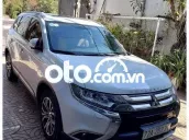 Mitsubishi Outlander 2018 7 chỗ Trắng