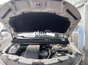 Chevrolet Captiva LTZ Trắng