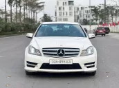 Nội ngoại thất rất mới