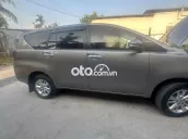 Toyota Innova 2017 Số sàn màu đồng ánh kim