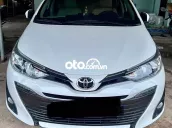 Toyota Vios màu Trắng 5 chỗ