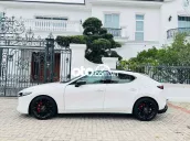 Mazda 3 2021 2.0L Signature Premium - 49000 km