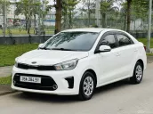 Kia Soluto 2021 số sàn
