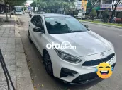 Kia Cerato Trắng 5 chỗ Số sàn