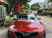 VinFast Lux A2.0 Turbo Đỏ