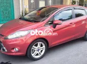 Ford Fiesta gia đình dùng mới keng giao lưu