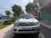 Toyota Fortuner V 2009 Bạc
