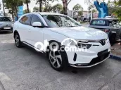 VinFast VF8 2023 Eco - 49000 km